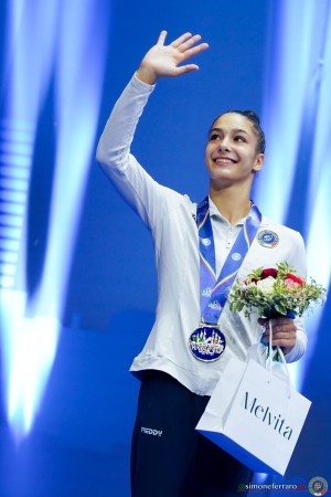 podium hoop sf 06062 copia simone ferraro ph